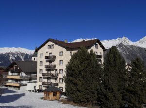 skihotel wallis mit kinderskischule